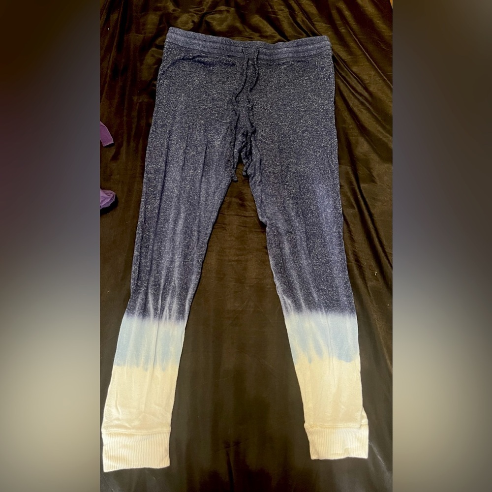 American eagle size large sweatpants